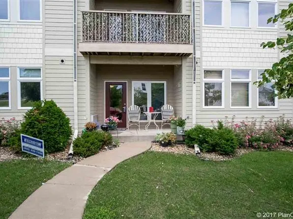 8206 Starr Grass Dr, Madison, WI