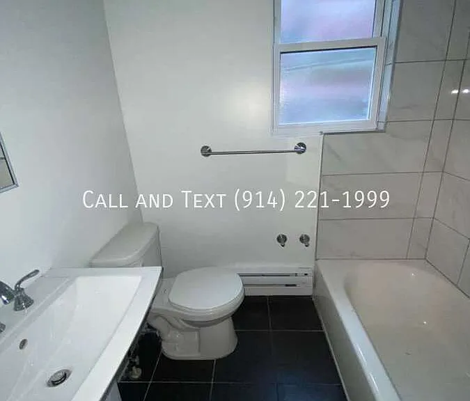 60 Yonkers Ave #C — Photo 4