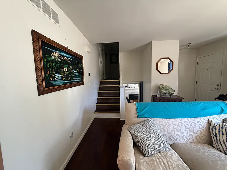 741 Kentucky Dr — Photo 25