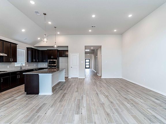 7th image of this home