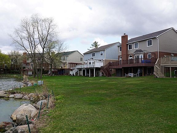 3rd image of 13215 Wendover Dr #21