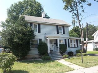 1388 New Church St, Rahway, NJ 07065