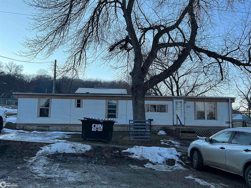 121 Church St, Smithland, IA 51056 Zillow