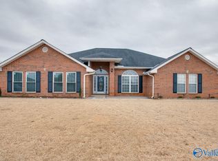 112 Greenclover Ln, Madison, AL 35758