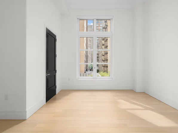 1165 Madison Avenue image 14 of 15