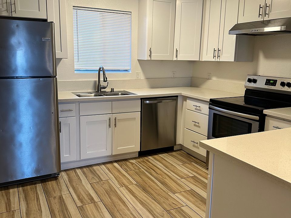 1st image of 79121 Avenue 42 APT B