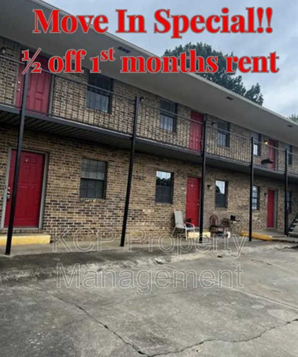 340 W Dogwood St #3