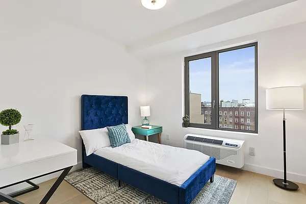 Sold by Compass | media 6