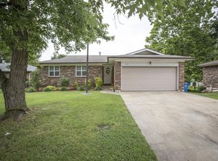 1419 S John Ave, Springfield, MO 65804