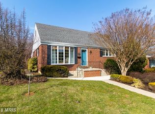 22 Hathaway Rd, Lutherville Timonium, MD 21093