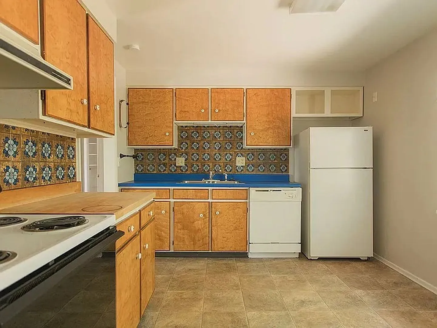 5 Bedroom Home in East Boulder — Photo 4