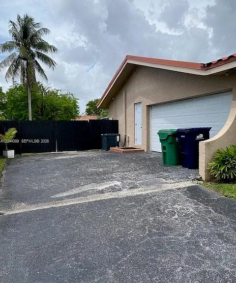 9760 SW 128th St — Photo 38