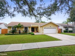 11252 SW 128th Pl, Miami, FL 33186