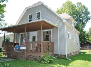 515 N Maple St, Clinton, IL 61727