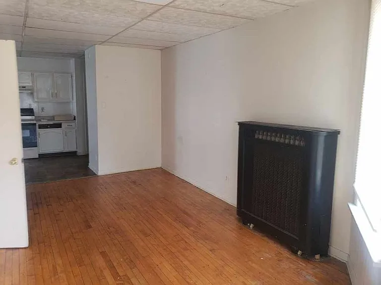 2323-2337 S 5th St #2346-48 — Photo 3