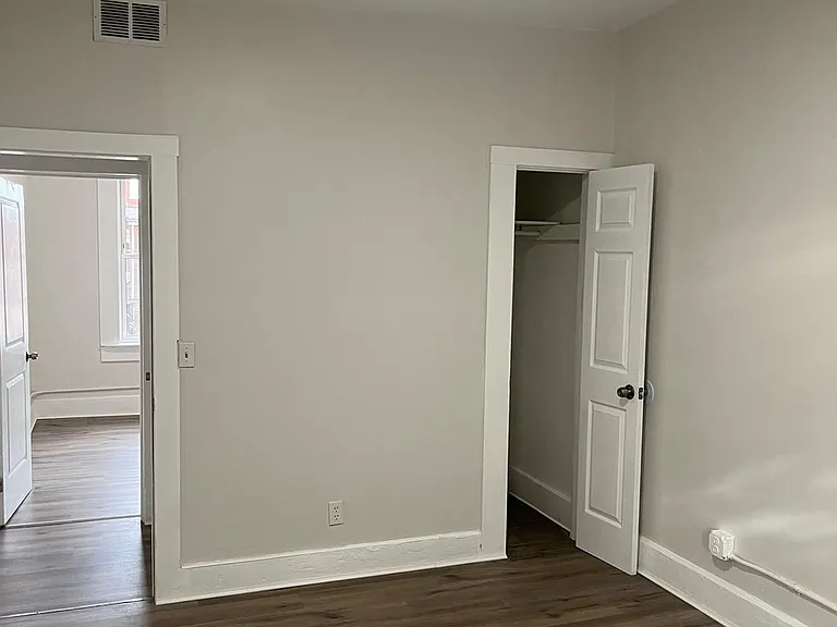 11 Worcester Pl #2 — Photo 5