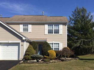 31 Hemlock Way, Freehold, NJ 07728