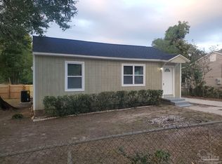24 Gloucester Ave, Pensacola, FL 32505