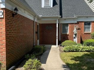 20 E Village Rd #20, Newark, DE 19713