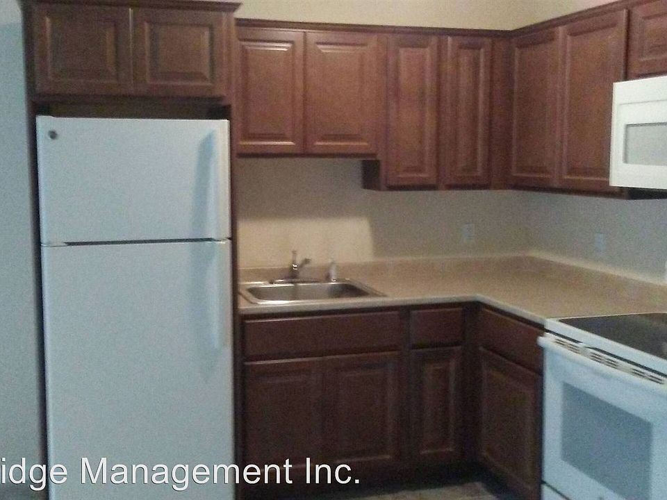 2nd image of 121 North St APT Bf