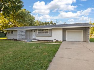 211 Ella St, Nixa, MO 65714