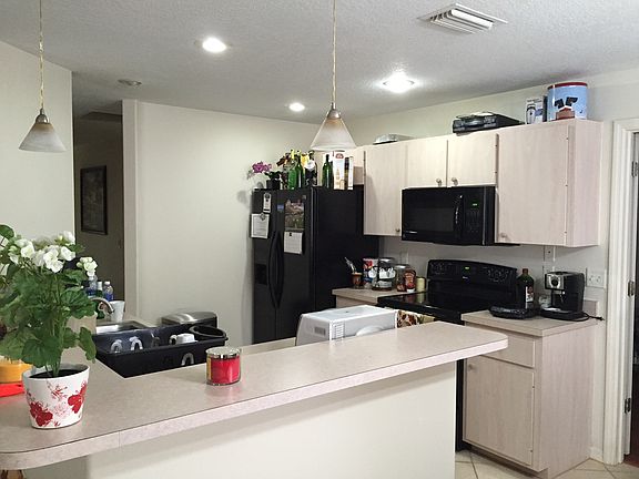 4th image of 2730 Feiffer Cir