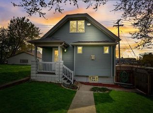 122 W Maple St, Milwaukee, WI 53204