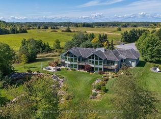 1201 Spinnaker Pl, Kingston, ON K7L0C2