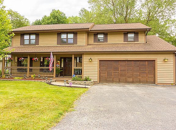 2nd image of 660 Asbury Ct