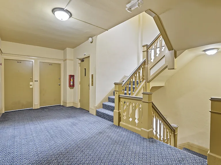The Langham Apartments — Photo 30