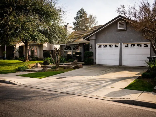 3288 Cedar Creek Ln, Madera, CA 93637