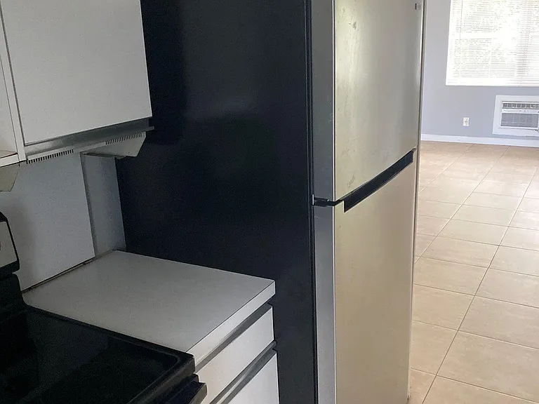 1150 E Sample Rd #105 — Photo 2
