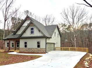 101 Coati Ct, Waleska, GA 30183