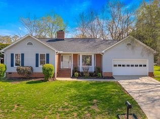 217 Hatteras Ln, Simpsonville, SC 29680