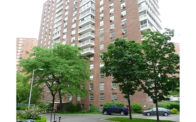 Sold by Douglas Elliman | media 31