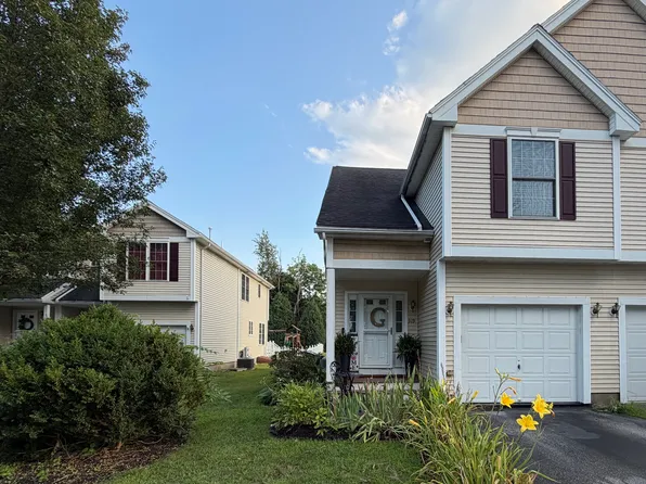 319 Farrwood Dr, Haverhill, MA 01835