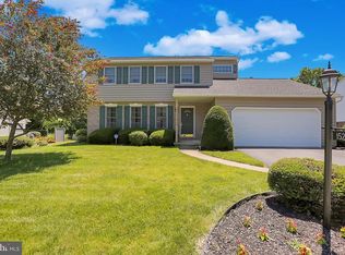 1525 Colony Dr, Reading, PA 19610