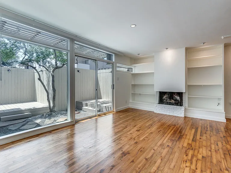 3321 Cole Ave #107 — Photo 6