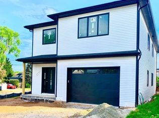 76 Catherine Ave, Saddle Brook, NJ 07663