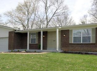 34 Big Oak Dr, Saint Peters, MO