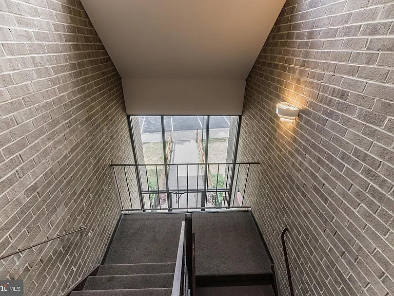 7587 Margate Ct #203 — Photo 10
