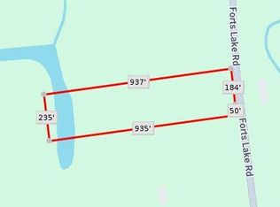 13816 Forts Lake Rd, Moss Point, MS 39562