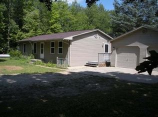 760 N Shearer Rd, Gladwin, MI 48624