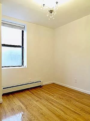 5th image of 1031 Lexington Ave #3F
