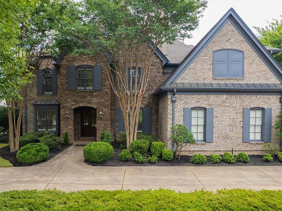 1st image of 3128 Devonshire Way