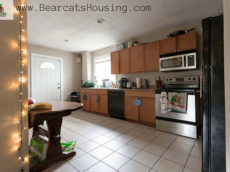 101 Chestnut St — Photo 7