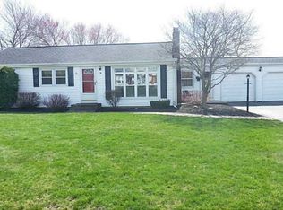 9 Roosevelt Rd, Cumberland, RI 02864