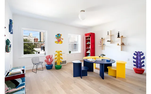 Sold by Douglas Elliman | media 16