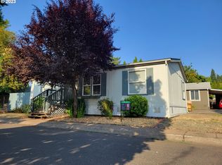 536 S 15th St, Cottage Grove, OR 97424