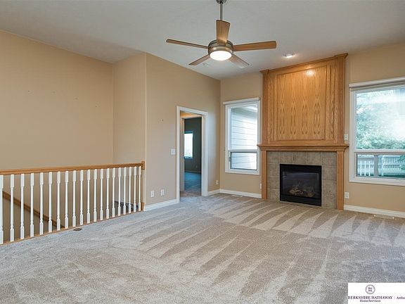 4th image of 15912 Bedford Ave